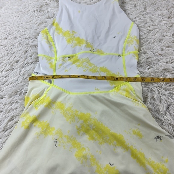 Lululemon Court Crush Dress Cross Court Wash Electric Lemon Multi Electric Lemon - Picture 4 of 12